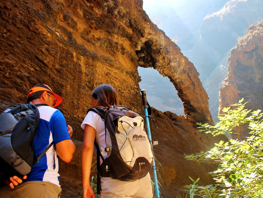 senderismo en el barranco de masca